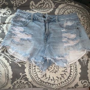 American Eagle shorts size 4